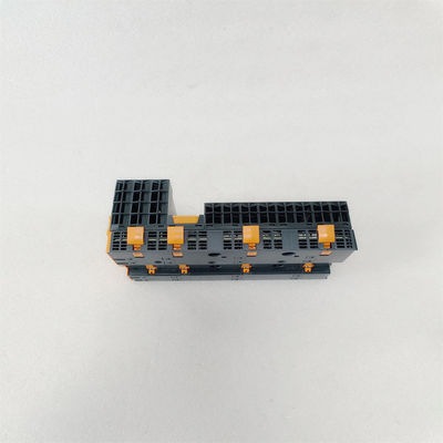 バックプレーンが付いている8B0M0170HW00.000-1 B&amp;R ACOPOSMULTIマウンティング プレート